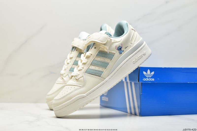 Adidas Sneakers